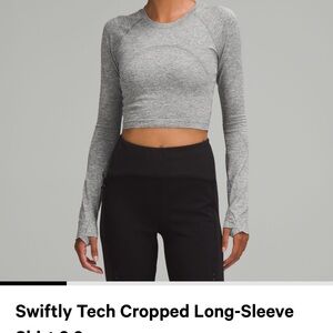 Swiftly tech cropped long sleeve shirt 2.0
Never worn
Size 4
Grey